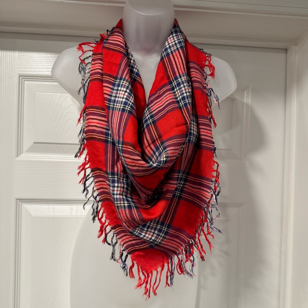 🌷Tartan Plaid Scarf with Fringe